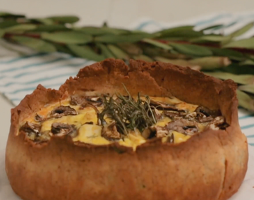 Chicken and Mushroom Quiche