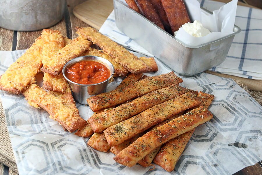 Keto Chessy Bread Sticks